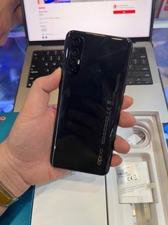 Reno 3 Pro · 256GB · Midnight Black