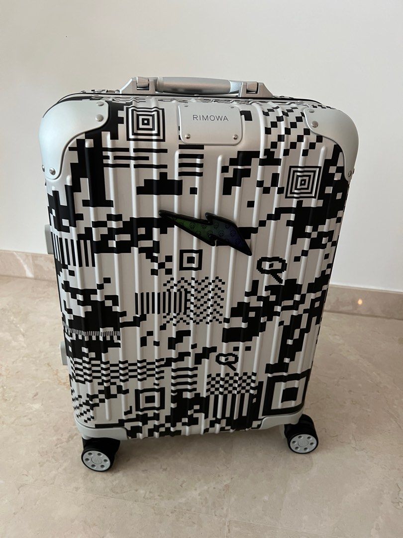 RTFKT X RIMOWA CABIN LUGGAGE