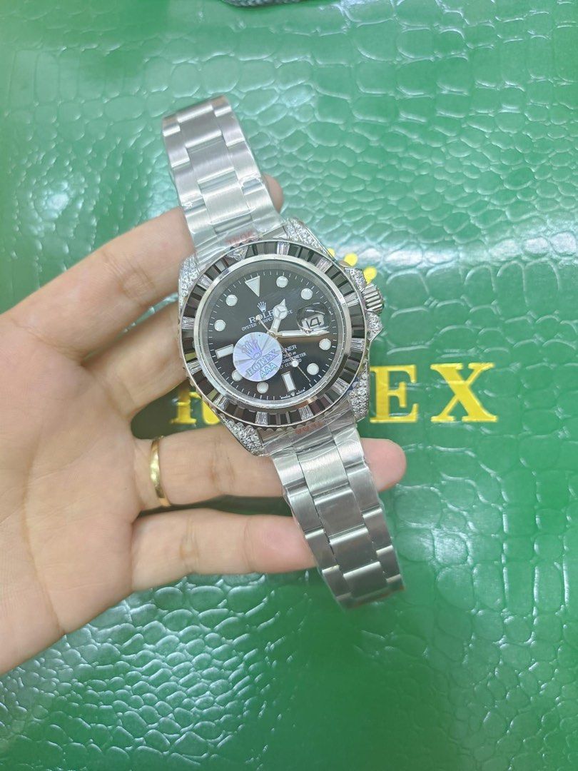 Rolex store submariner iced