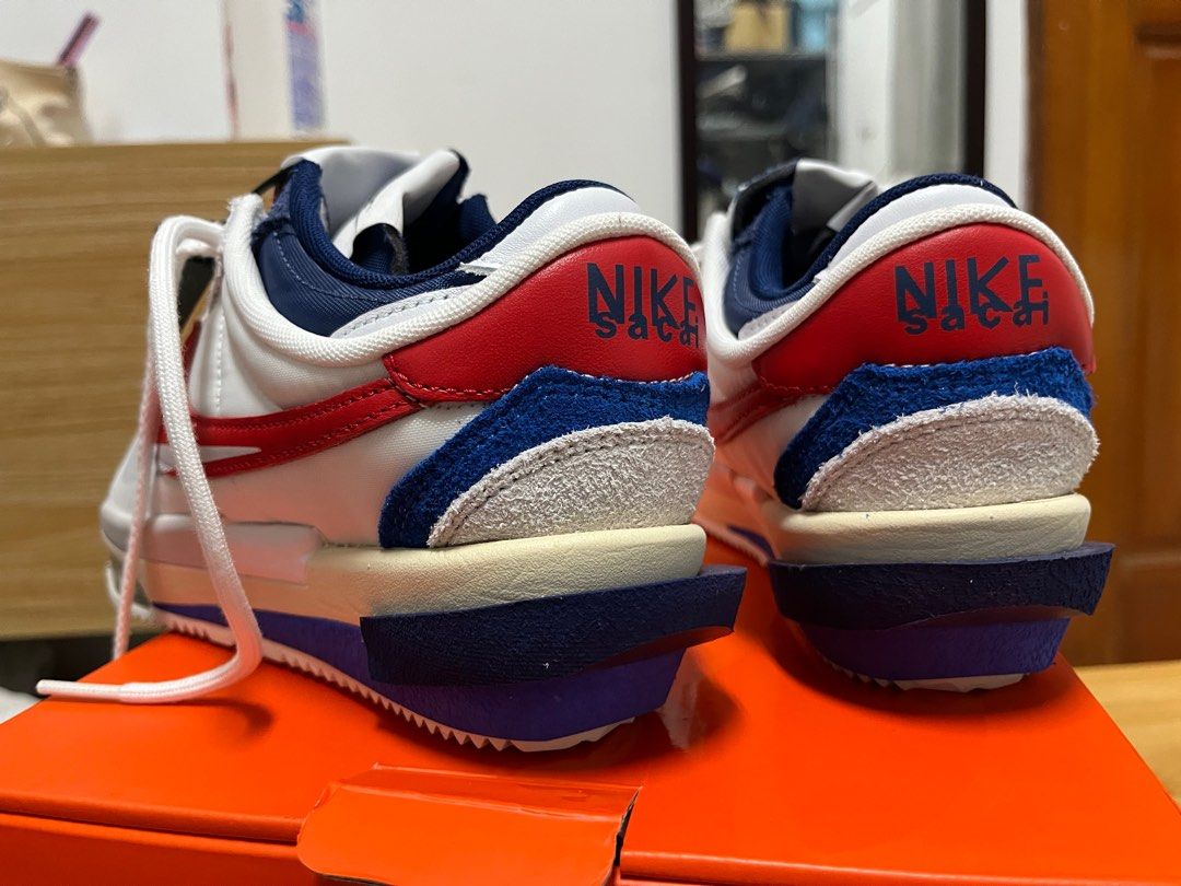 Sacai x Nike Zoom Cortez SP 阿甘鞋, 她的時尚, 鞋, 運動鞋在旋轉拍賣