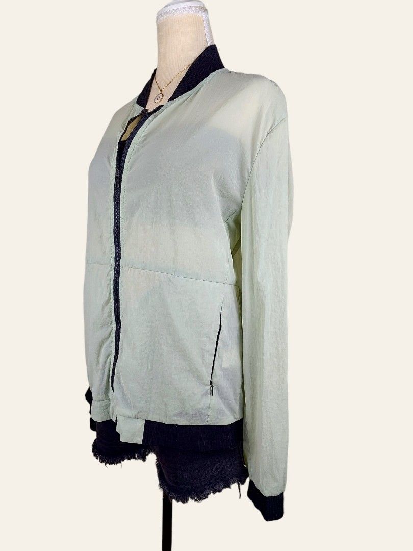 Sage green bomber jacket, Women's Fashion, Coats, Jackets and Outerwear