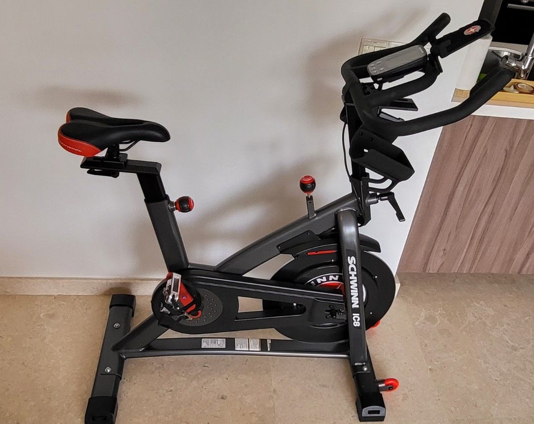Spin bike ic8 cheap schwinn
