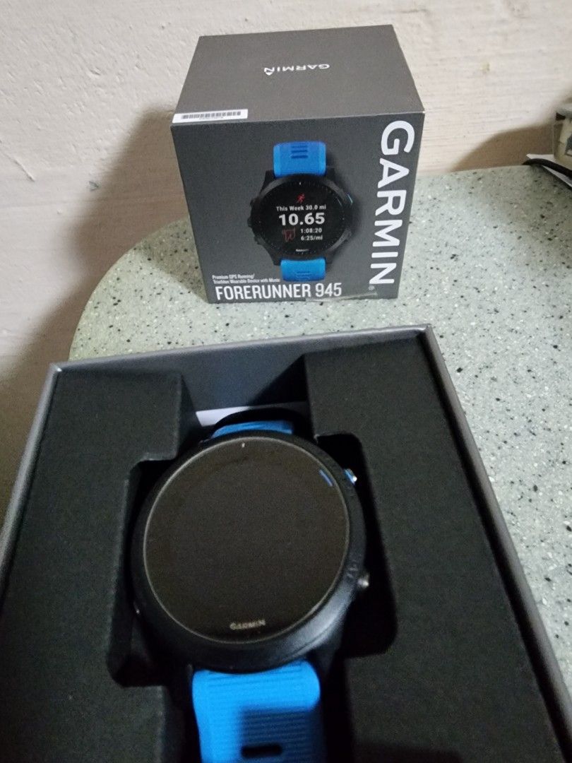 Garmin forerunner hotsell 945 screen protector