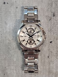 (Category: ) located in . Submitted by watchitsg33 (Listing ID 1251056117, Image 1). Description: .