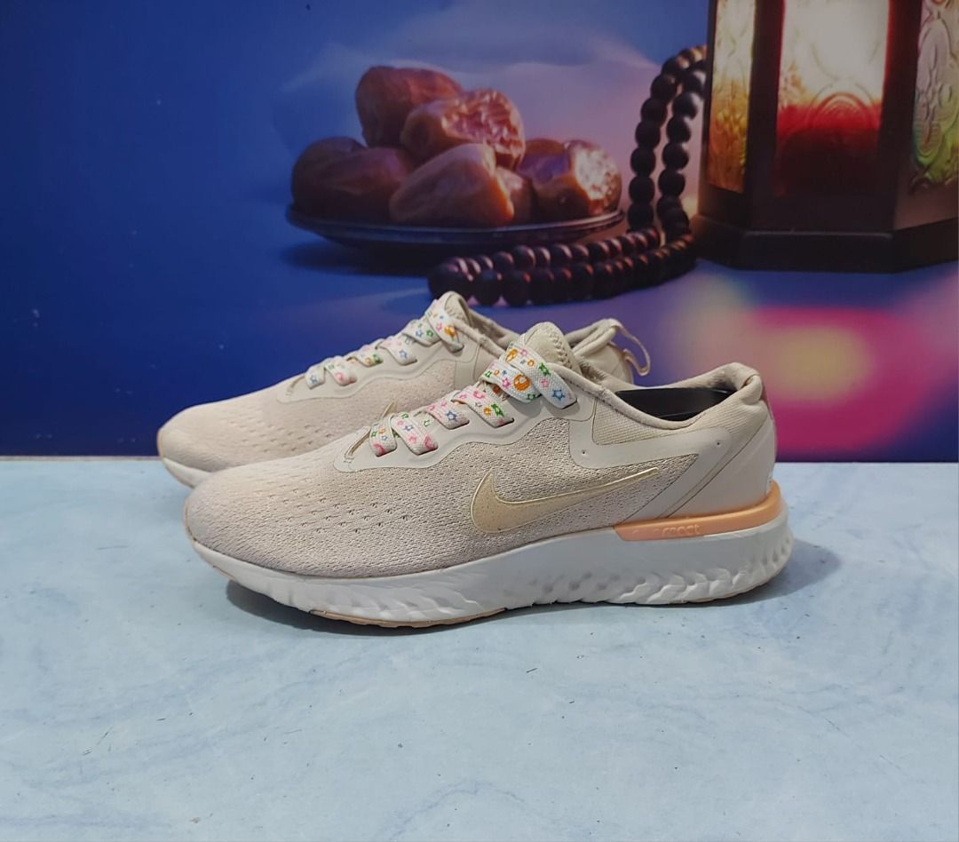 Sepatu Epic React Flyknit Rose Rust Pink Pink Nike Epic React