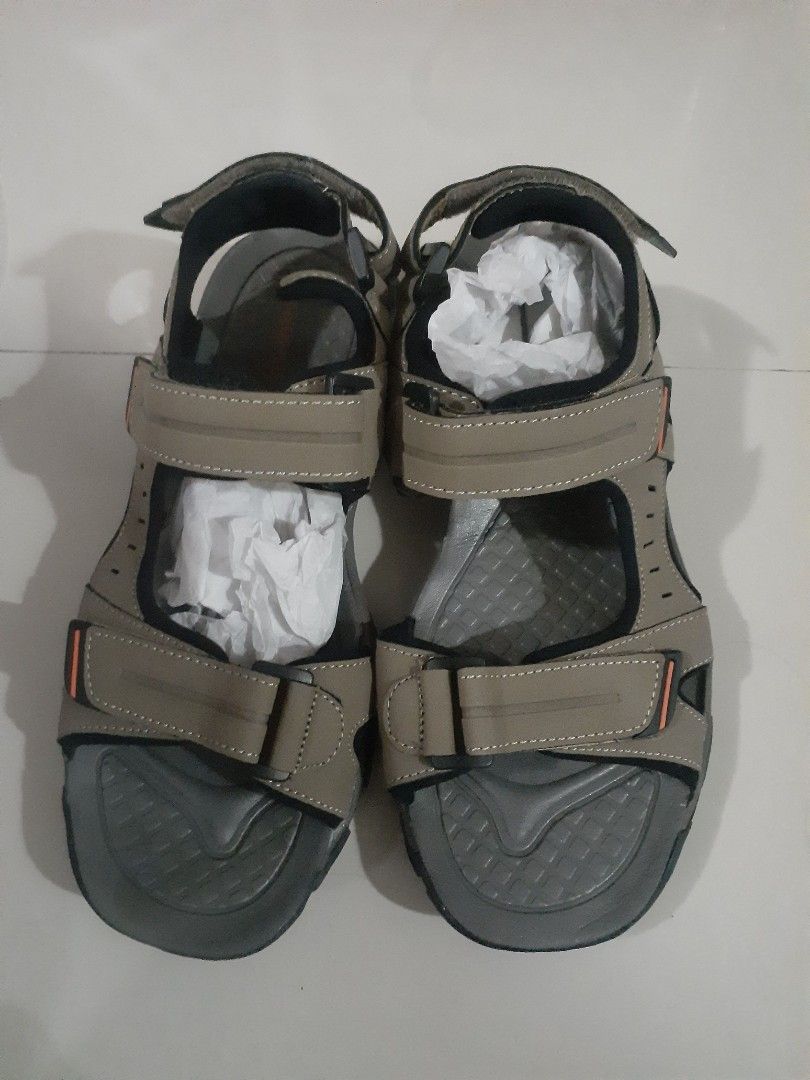 Sonoma Velcro Sandals U.S 8 Mens Women s Fashion Footwear