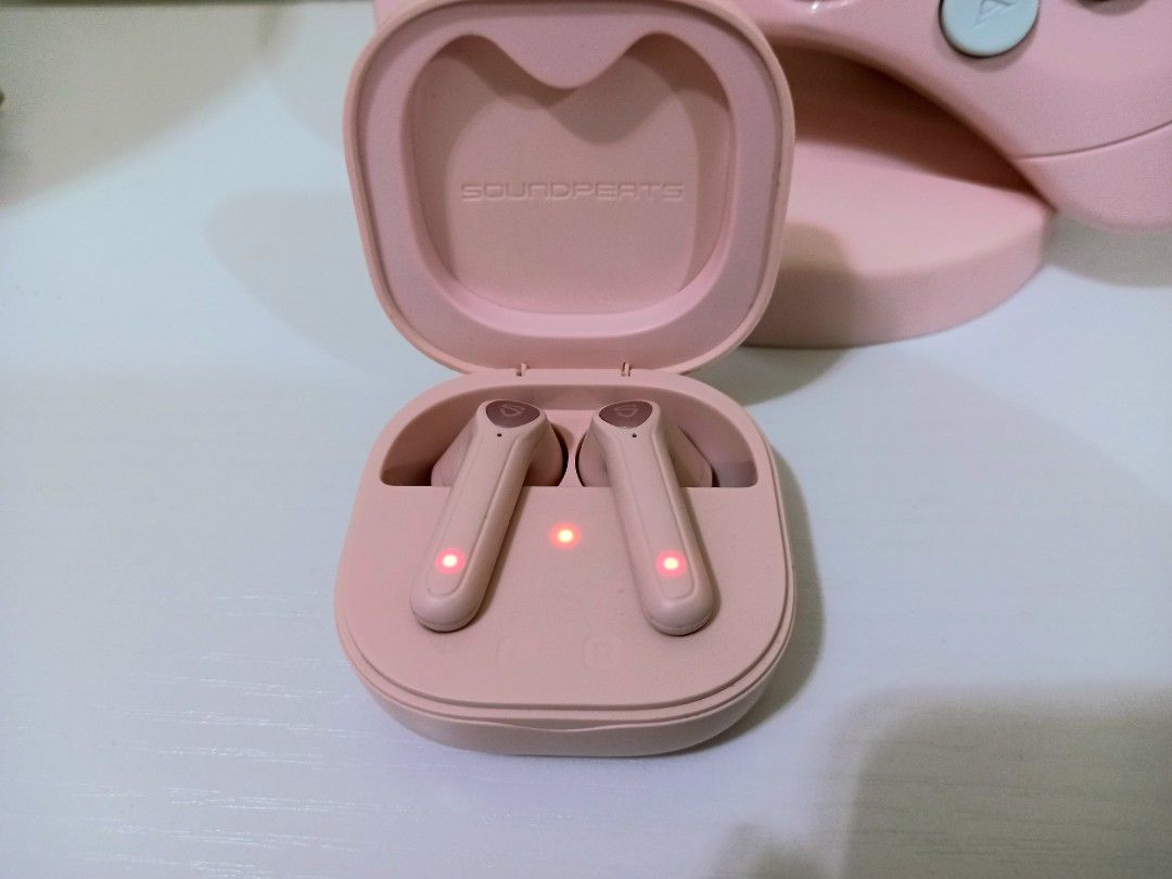 SoundPeats TrueAir2 Wireless Earbuds Pink