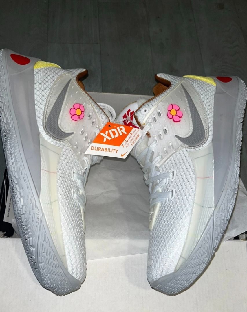 Nike kyrie arenita sales