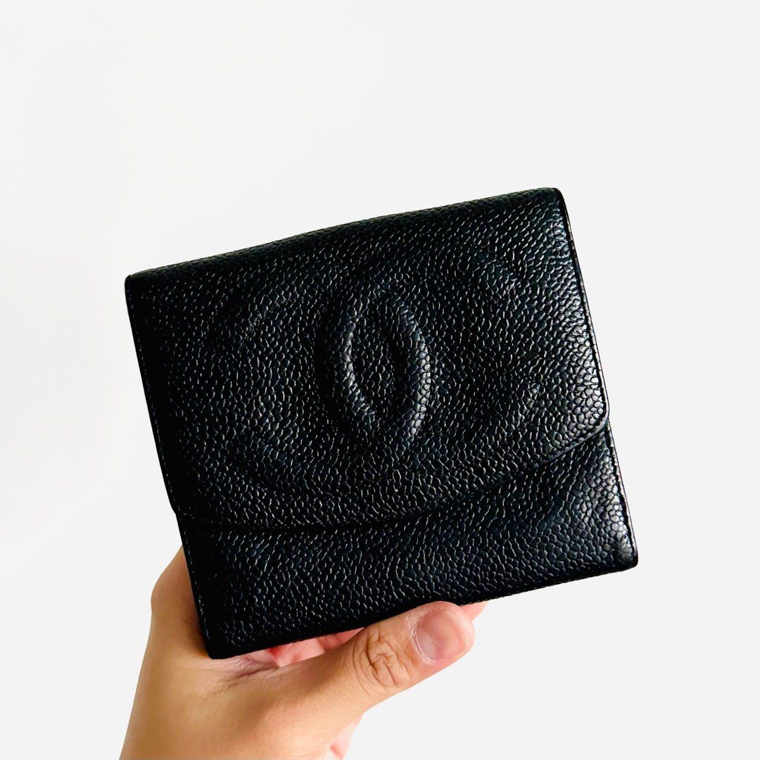 STEAL 🥰 Chanel Black GHW Caviar Leather Giant CC Logo Flap Vintage Bifold  Compact Wallet 5s Authentic