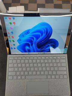 Surface Pro 7 PLUS core i7 11th Gen 16Gb  1TB SSD