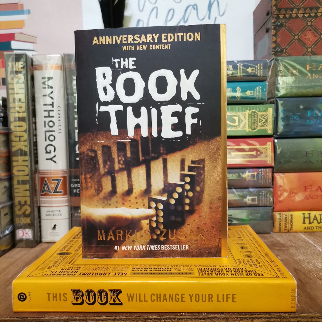 The Book Thief By Markus Zusak [Authentic, Anniversary Edition, With New  Content], Hobbies & Toys, Books & Magazines, Fiction & Non-Fiction On  Carousell