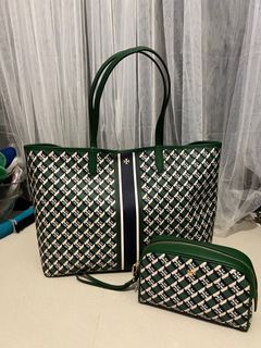 （分類：）位於 。 由 eyessss 提交（商品編號 1251074232，圖片 1）。簡介： 。