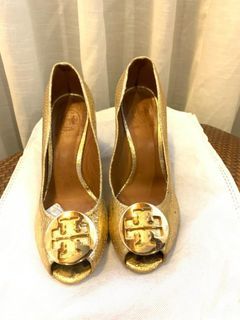 Authentic Tory Burch Wedges