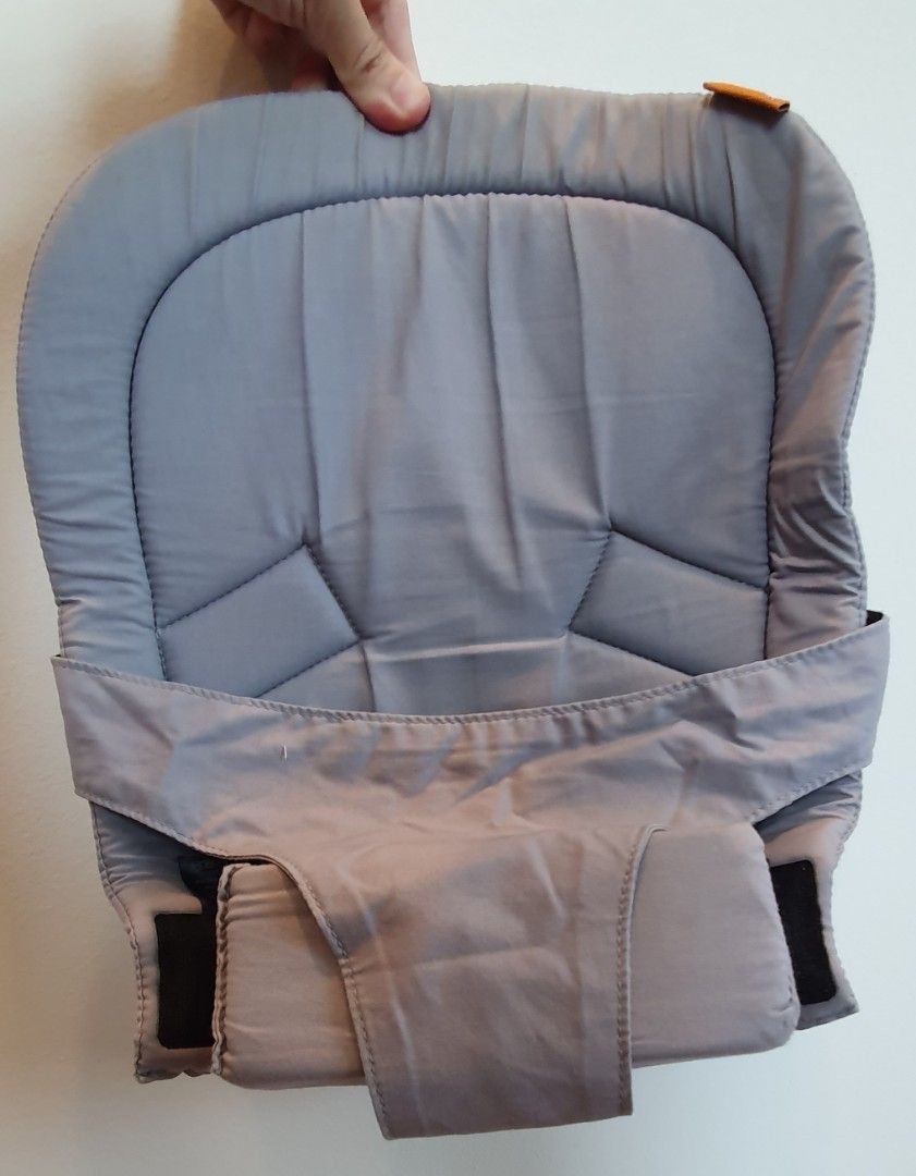 Tula Carrier with Infant Insert, Babies & Kids, Going Out, Carriers