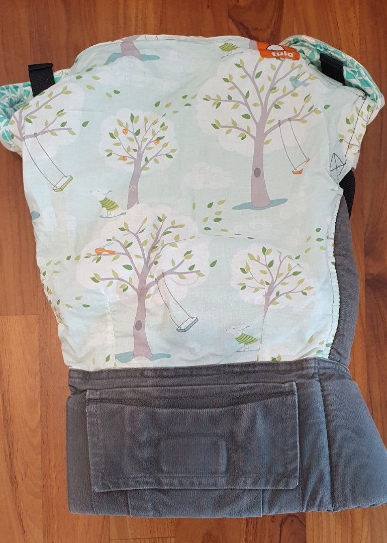 Tula Carrier with Infant Insert, Babies & Kids, Going Out, Carriers