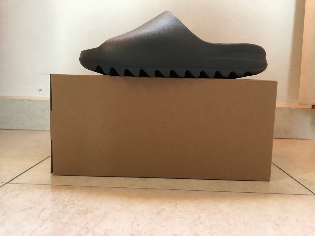 Yeezy slides soot and core 2025