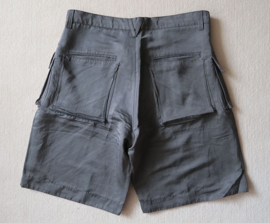 Versace cargo shorts discount
