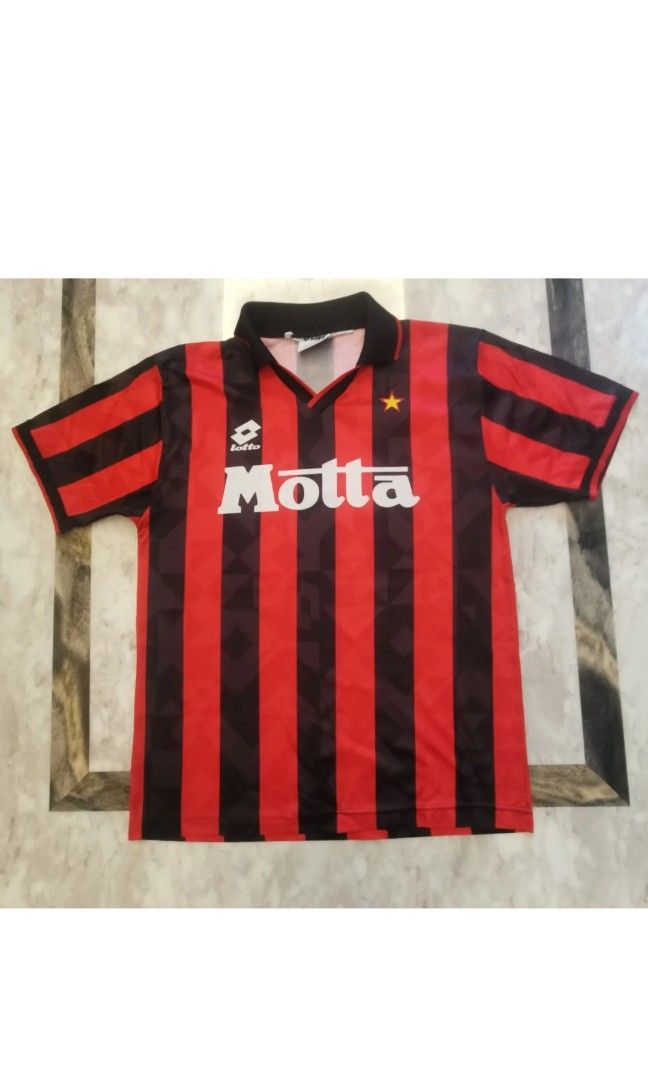 Vintage AC Milan 1993/94 Home Jersey Lotto M, Sports Equipment, Other  Sports Equipment and Supplies on Carousell