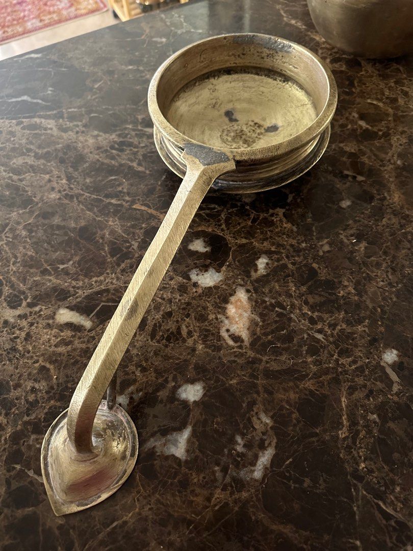 Vintage bronze vaal urali, Furniture & Home Living, Kitchenware