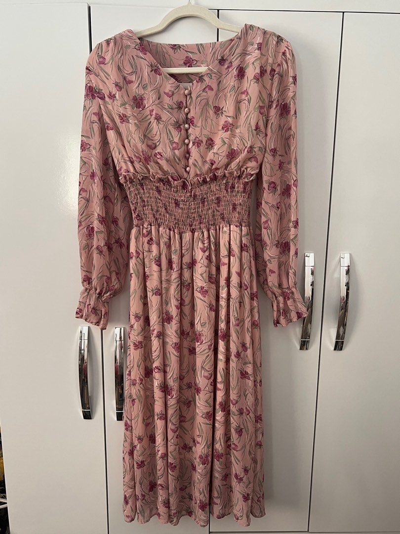Vintage Silk Floral Long Dress on Carousell