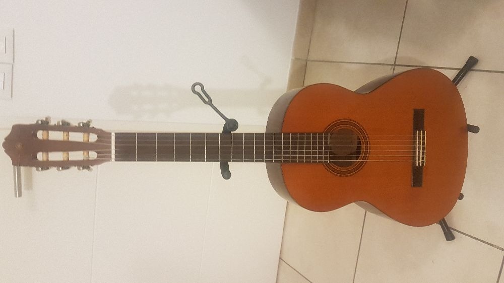 Yamaha cg shop 110 guitar price