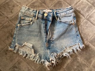 (Category: ) located in . Submitted by felicityshoppe (Listing ID 1250989479, Image 1). Description: .