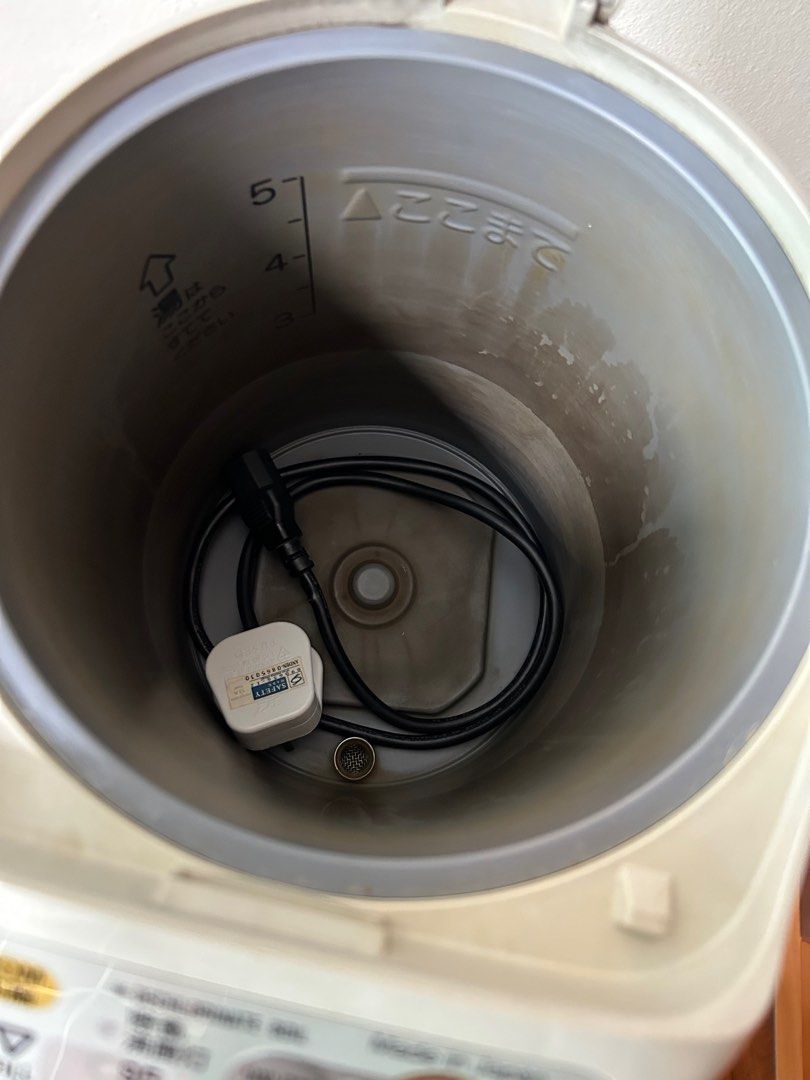 ZOJIRUSHI Water Dispensers and heater, TV & Home Appliances, Kitchen