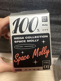100% Mega Collection Space Molly