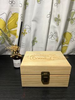 12 Slots Essential Oil Aromas Wooden Box Storage Case Organizer