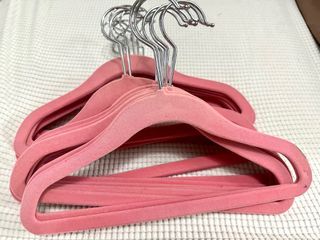 20 pcs Kids Pink Velvet Hangers