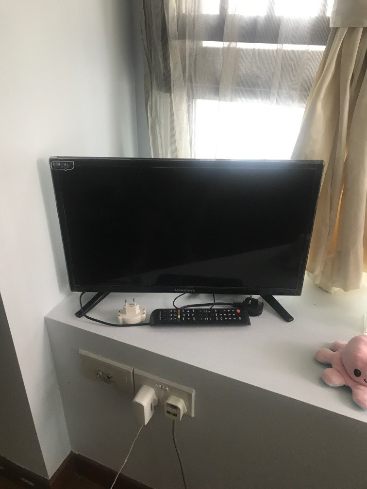 21 inch non smart tv., TV & Home Appliances, TV & Entertainment, TV on