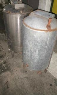 2 pcs pressurized water tank 1stainless and,1galvanized