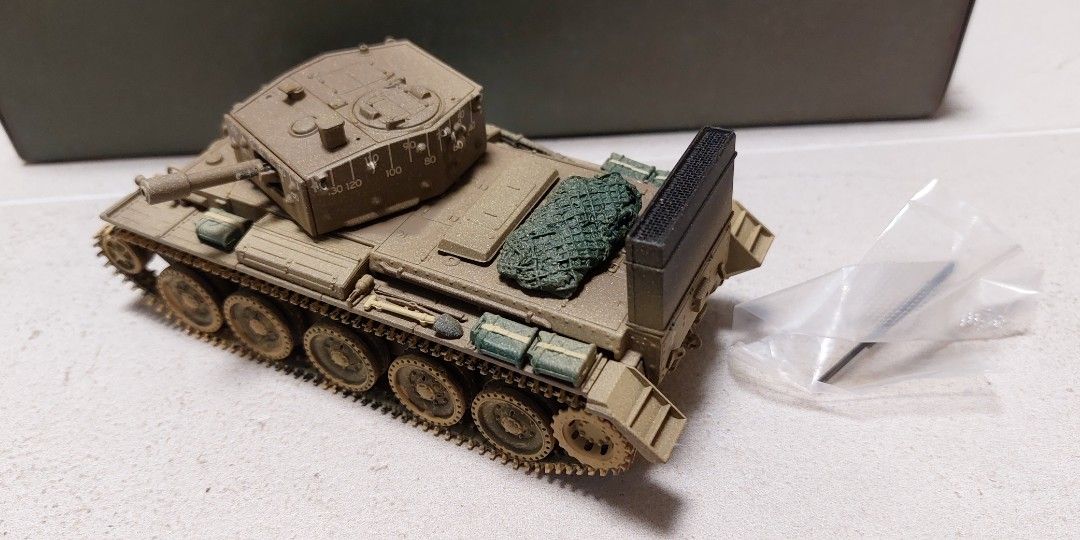 CHAR RUSSE AMPHIBIE PT 76 Lance-Missile. Échelle 1/50 EUR 18,00