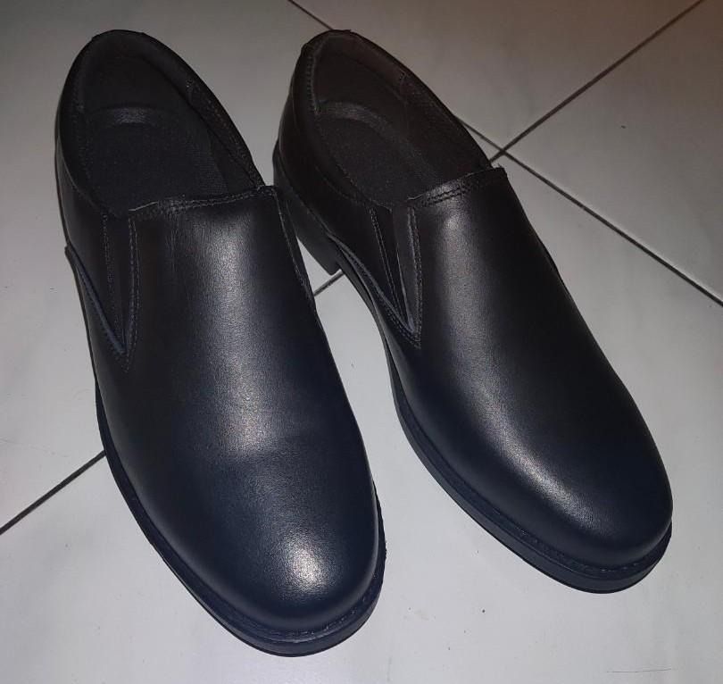 Men's classic shoes sales top