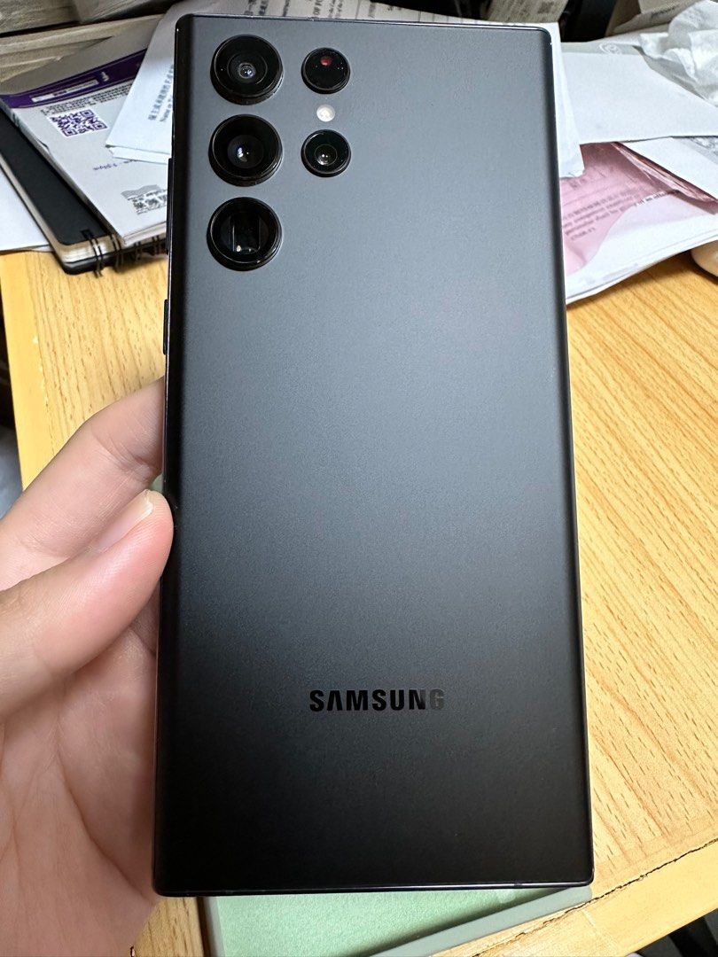 Galaxy S22 Ultra 256GB 香港版 SM-S9080DualSiM物理SiM×2