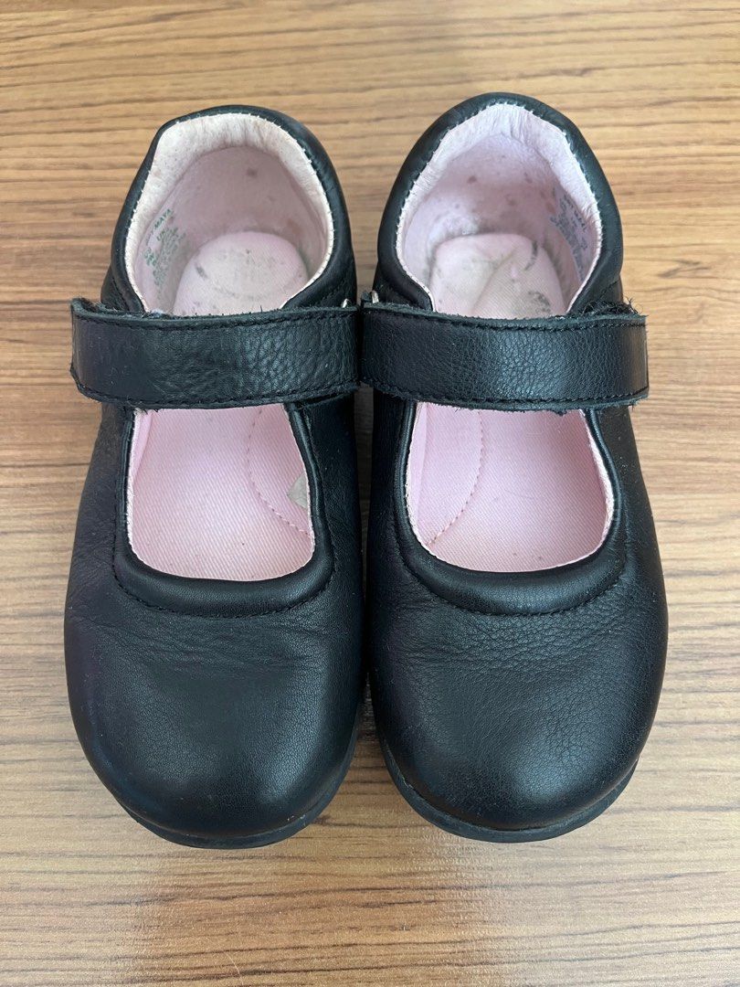 Stride rite school shoes deals