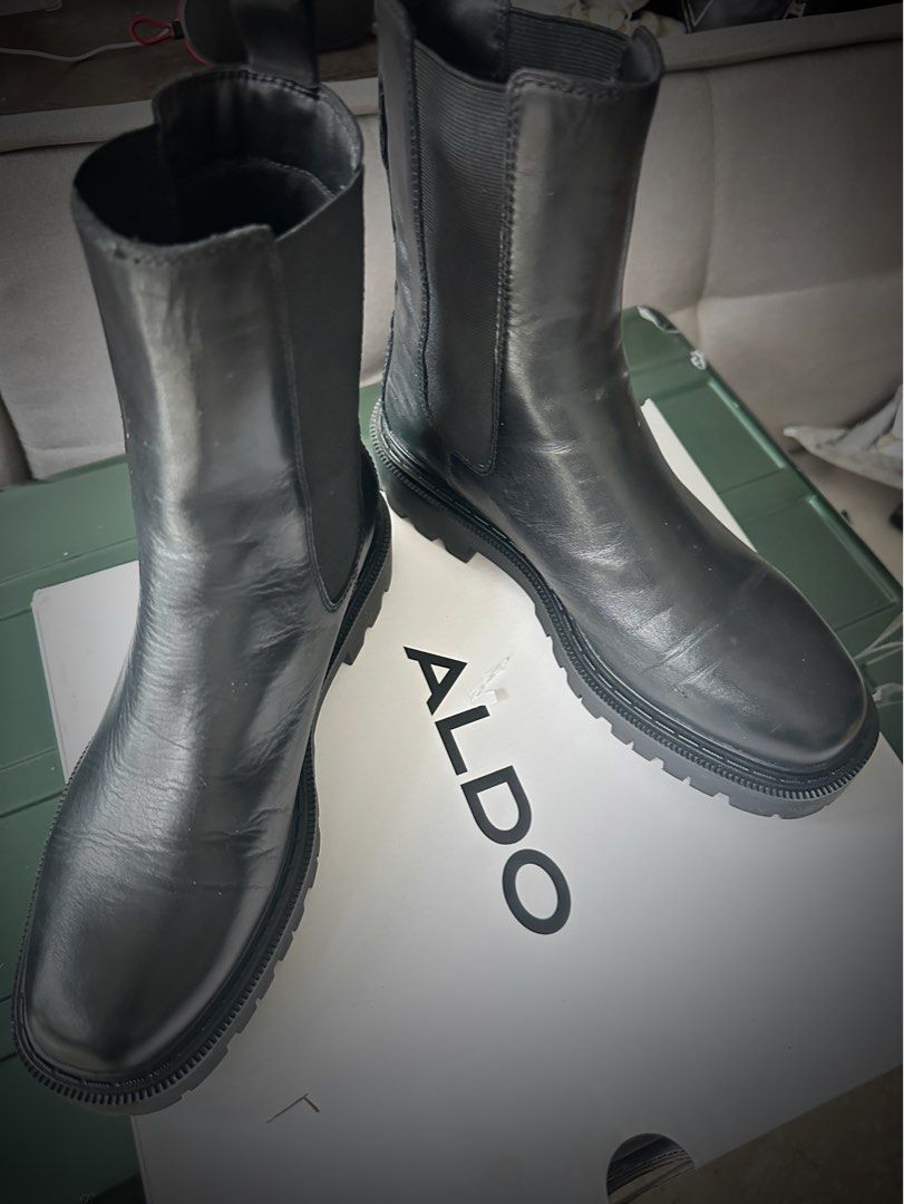 Aldo black on sale leather chelsea boots