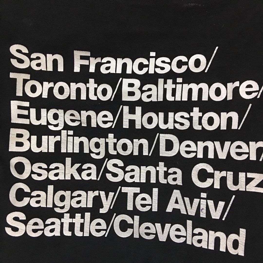 AMERICAN APPAREL CITIES TOTE BAG, Women's Fashion, Bags & Wallets