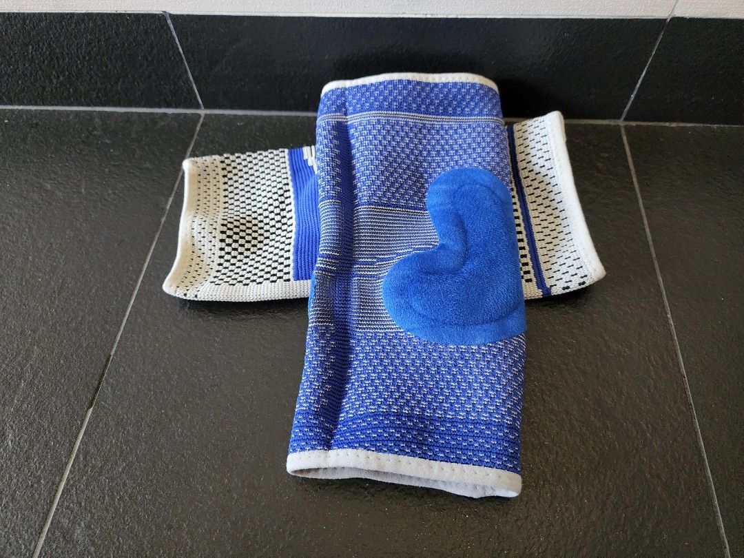 Ankle guard ( L size), Health & Nutrition, Braces, Support & Protection