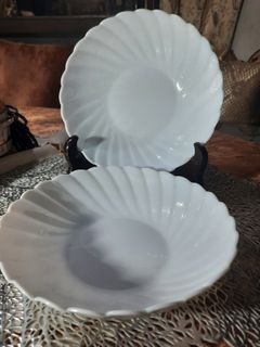Arcopal bowl 7" 2 pcs available