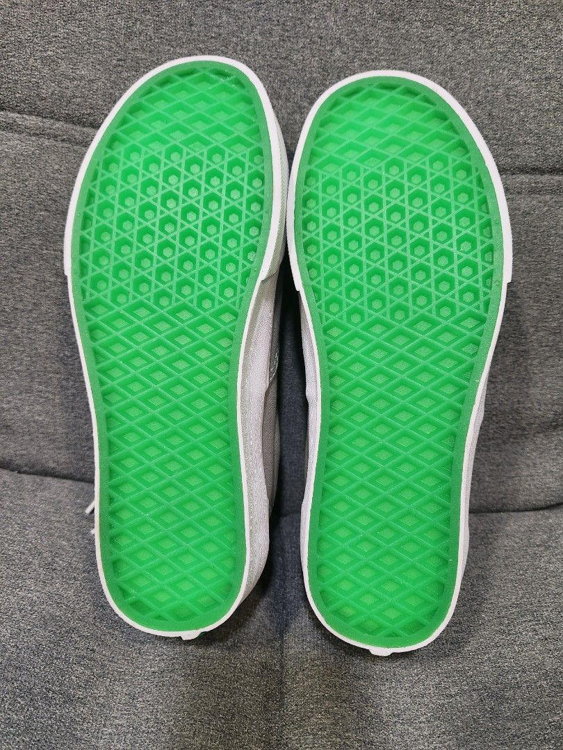Brand New Original Vans Sneakers Women s Fashion Footwear