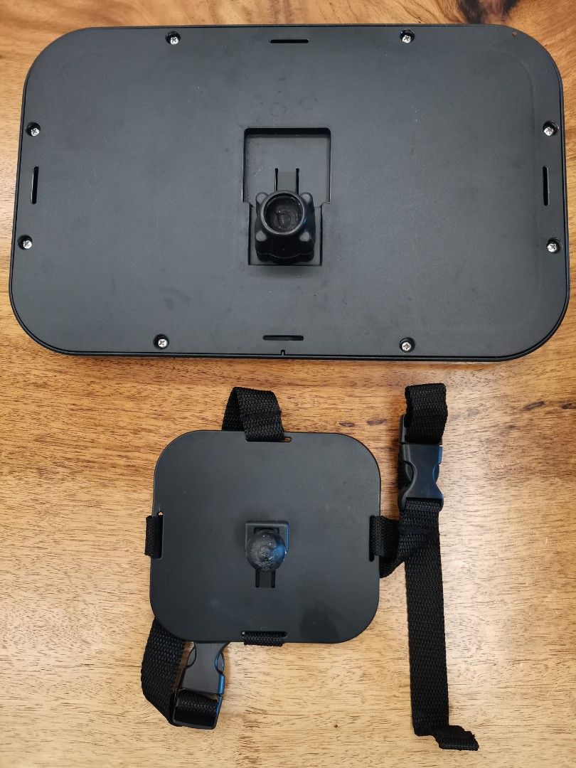 Benbat Baby car mirror with music and lights + free extra large mirror