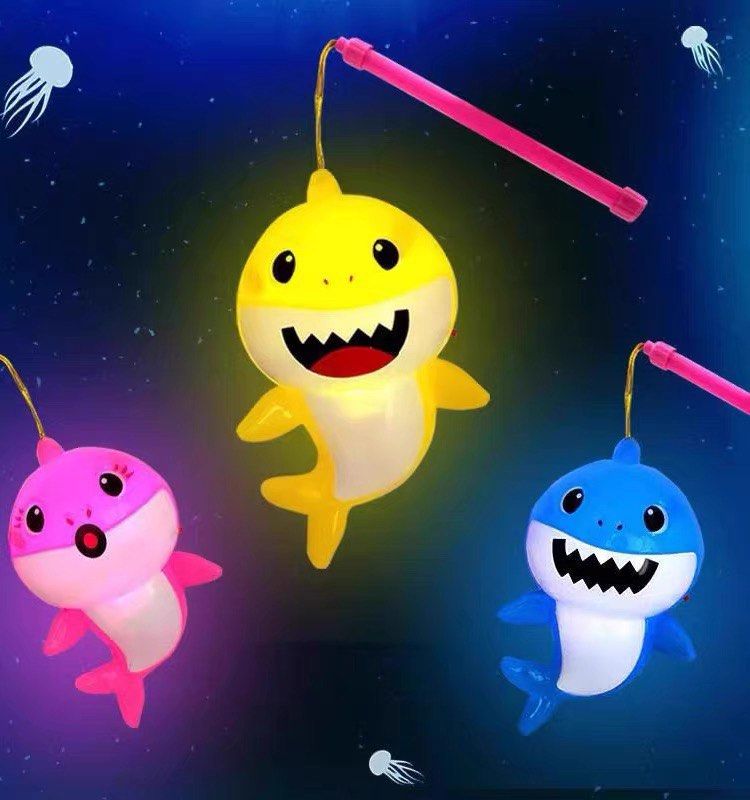 Baby Shark Family Lantern Pre order