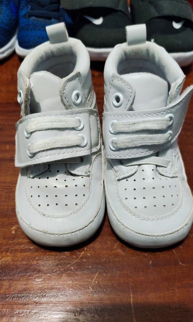 Baby shoes size 2 preloved ni baby, Babies u0026 Kids, Babies u0026 Kids Fashion on  Carousell