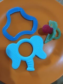Baby teether / soother Dr brown's / razbaby
