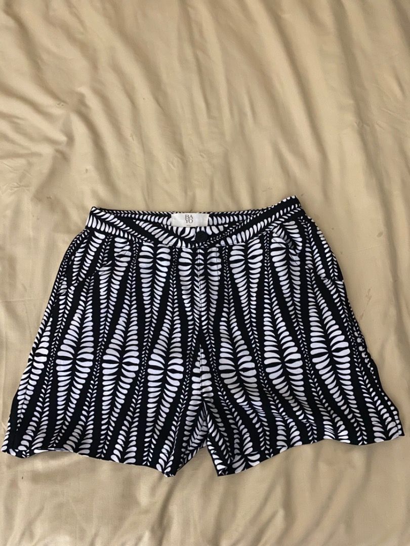 Flowy patterned shorts new arrivals