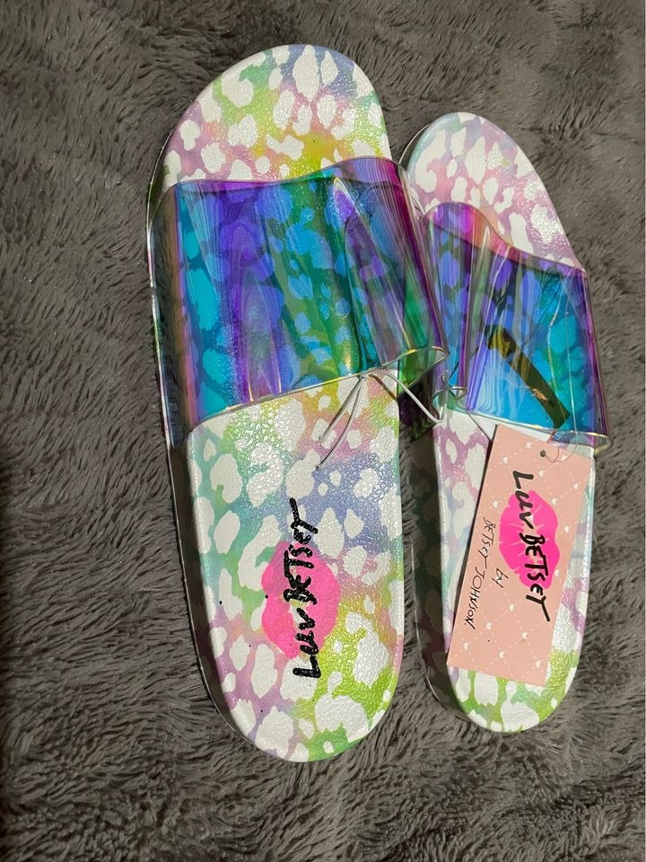 Betsey best sale johnson slides