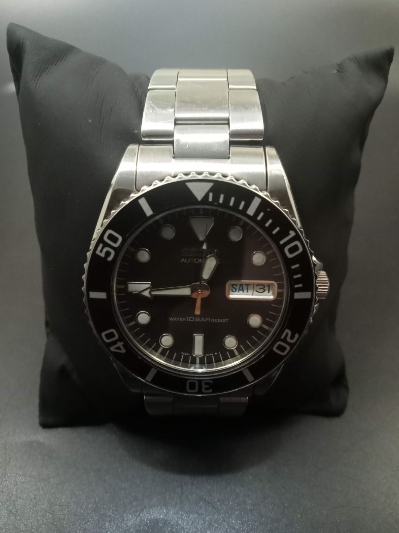 Birthday Watch May 2000 Discontinued in 2018 Seiko 7S26 0050