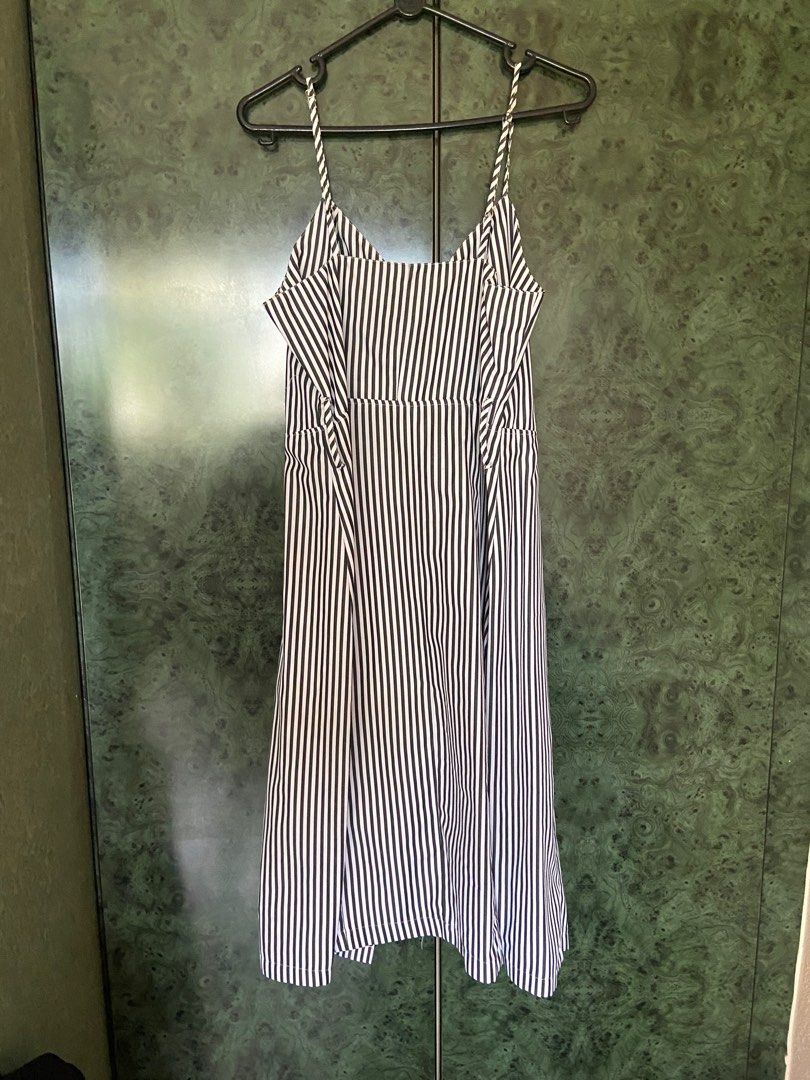 Brandy Melville Striped dress UK 8, Women's Fashion, Dresses & Sets,  Dresses on Carousell