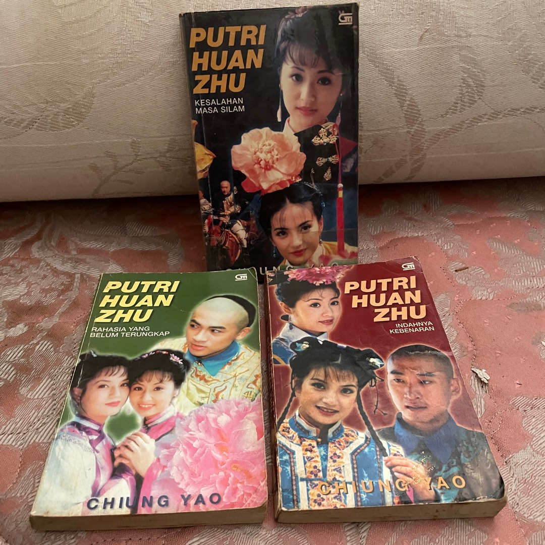 Buku Novel Putri Huan Zhu Chiung Yao on Carousell 